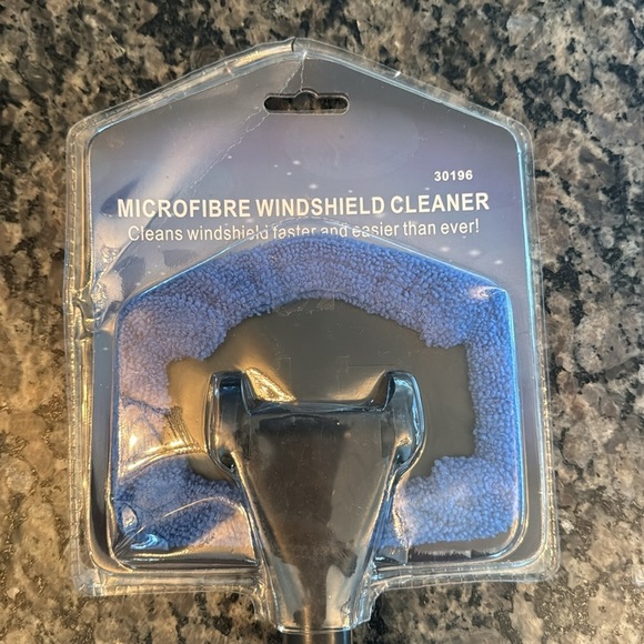 Other - Microfiber windshield cleaner NWT